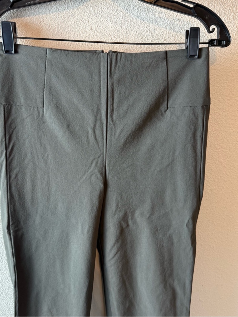 Athleta Wander Slim Straight Crop Pants Arbor Olive Green Casual Women’s Size 4 - Picture 3 of 12